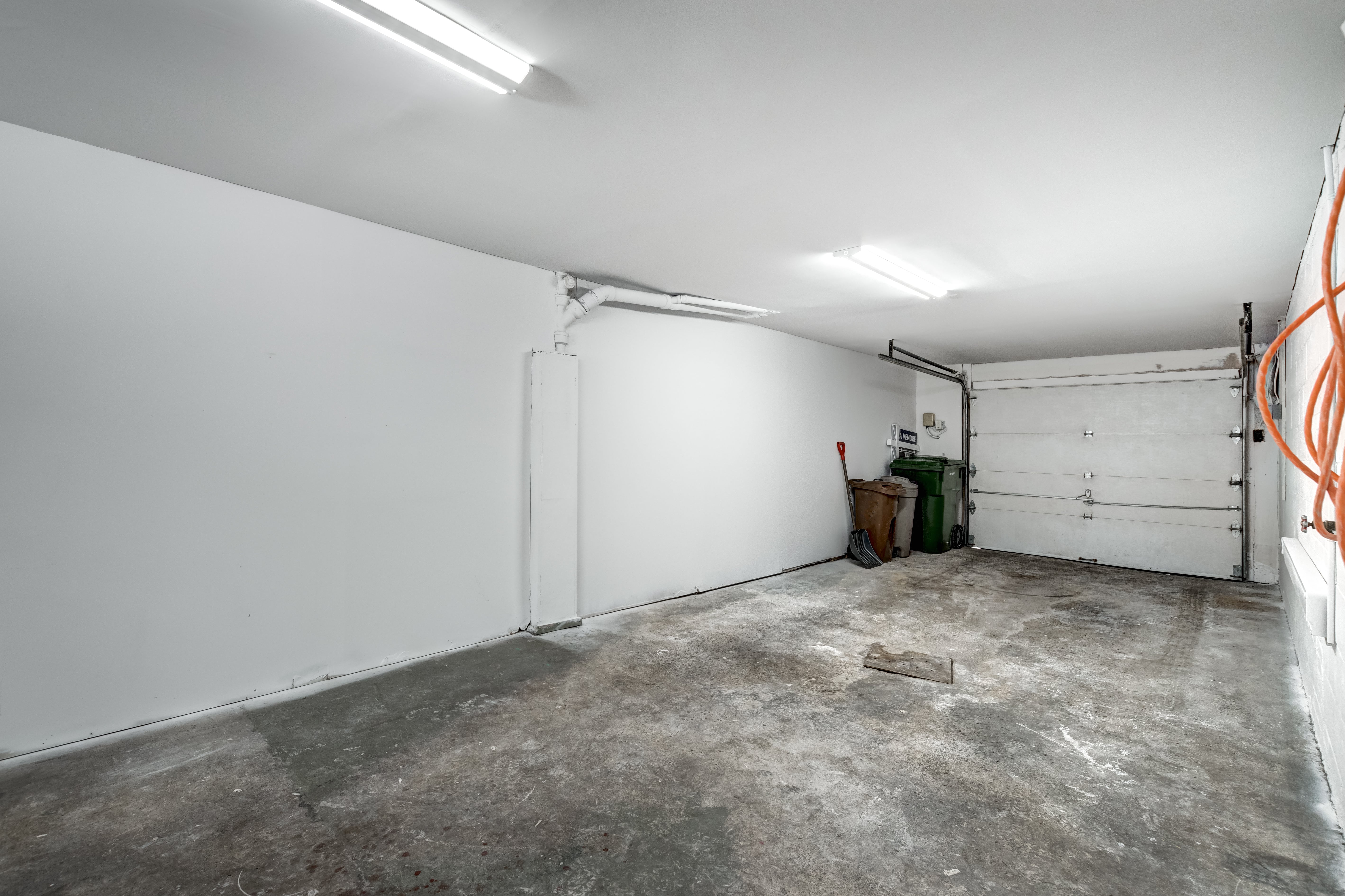 Jak zabezpieczyć garaż samochodowy przed wilgocią? Kompleksowy poradnik