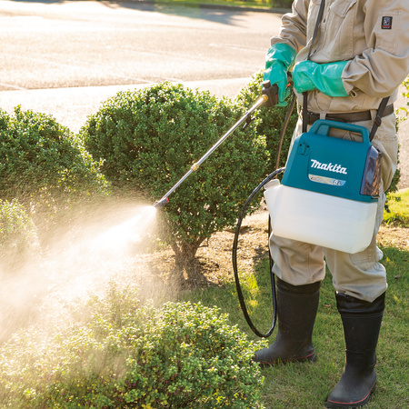 Makita Akum. opryskiwacz ogrodowy DUS054
