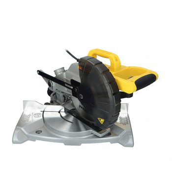 BRENAR ukośnica 210mm 1200W